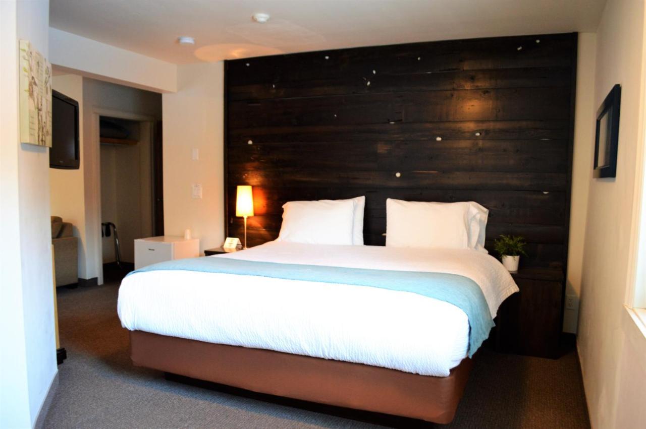 3 Pines Lodge Muskoka Huntsville Buitenkant foto