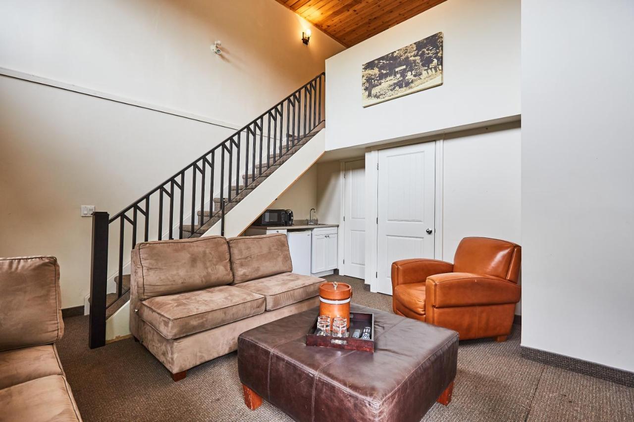 3 Pines Lodge Muskoka Huntsville Kamer foto