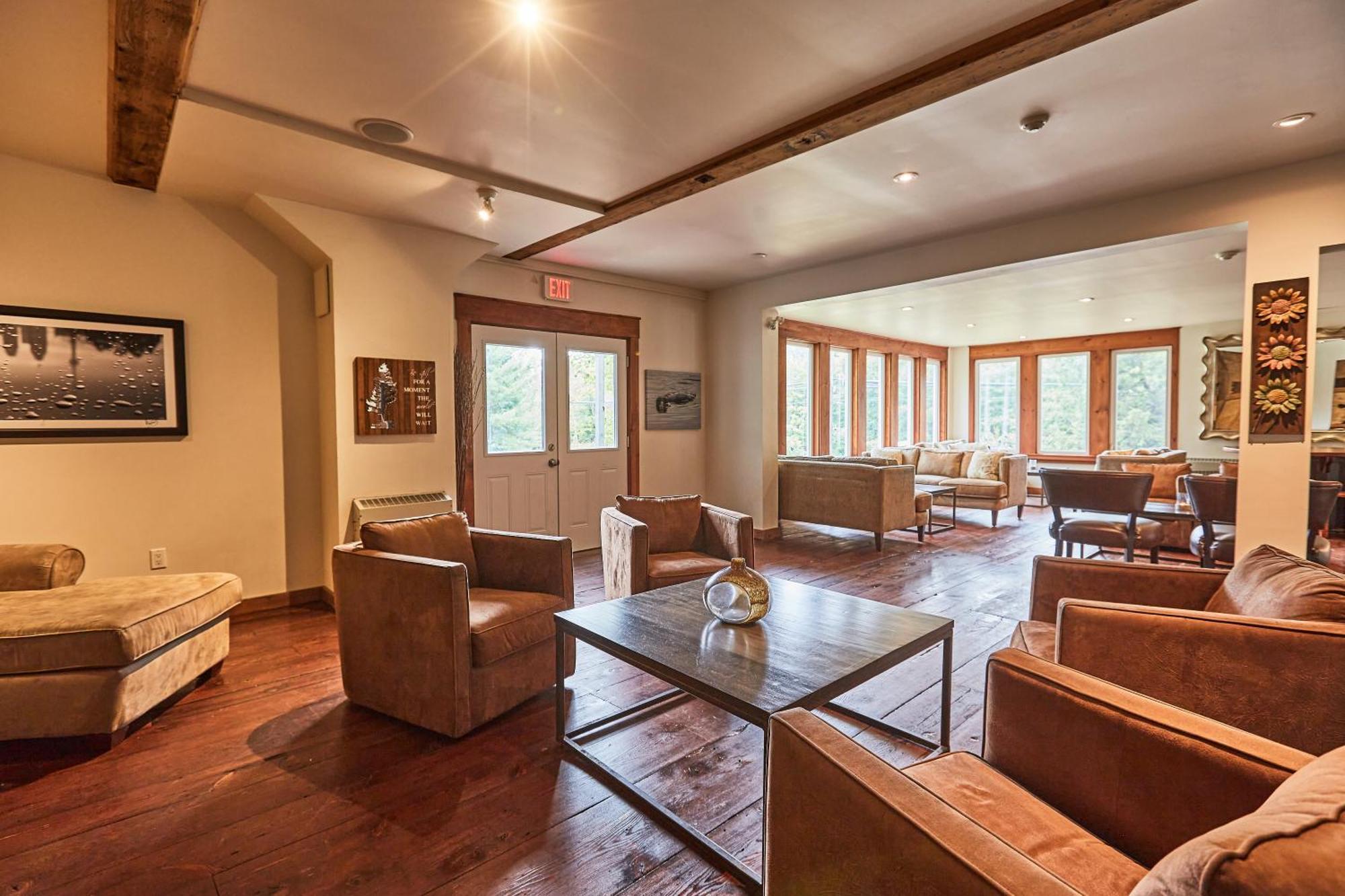 3 Pines Lodge Muskoka Huntsville Buitenkant foto